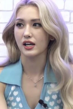 Light Blue Heart Halter Top | Somi -Diva s Closet Light Blue Heart Halter Top Somi 3