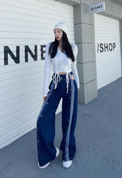Blue Multi-Button Striped Denim Jeans | Lisa - BlackPink -Diva s Closet Lisa BlackPink Blue Multi Button Striped Denim Pants 4