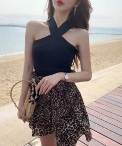 White Criss Cross Tank Top | Lisa - BlackPink 21 White Criss Cross Tank Top | Lisa - BlackPink -Diva s Closet Lisa BlackPink White Criss Cross Tank Top 11 600x716 1