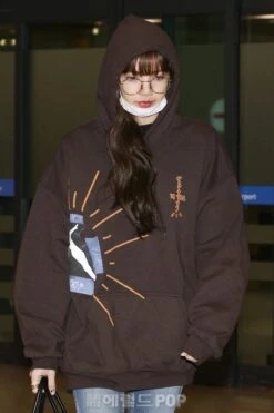 Brown In The Highest Room Hoodie | Lisa - BlackPink -Diva s Closet Lisa In The Highest Room Brown Hoodie Inspiration 2