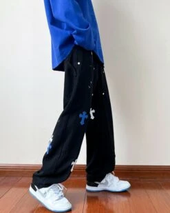 Black Wide Leg Pants With Blue Cross Details | Mark - NCT -Diva s Closet Mark NCT Black Wide Leg Pants With Blue Cross Details 4 600x750 1