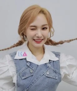 White Puffed Sleeve Shirt | Mia - Everglow -Diva s Closet Mia Everglow White Puffed Sleeve Shirt 7 600x710 1