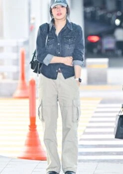 Beige Casual Cargo Pants | Minji - NewJeans -Diva s Closet Minji NewJeans Beige Casual Cargo Pants 11 600x845 1