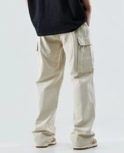 Beige Casual Cargo Pants | Minji - NewJeans -Diva s Closet Minji NewJeans Beige Casual Cargo Pants 8 600x737 1