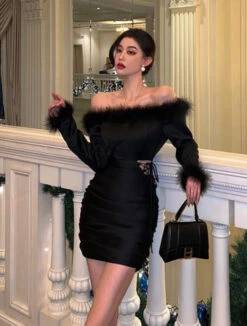 Black Off-Shoulder Side Strapped Dress | Miyeon - (G)I-DLE