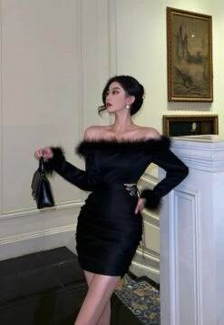 Black Off-Shoulder Side Strapped Dress | Miyeon - (G)I-DLE -Diva s Closet Miyeon Black Off Shoulder Side Strapped Dress 6 600x866 1