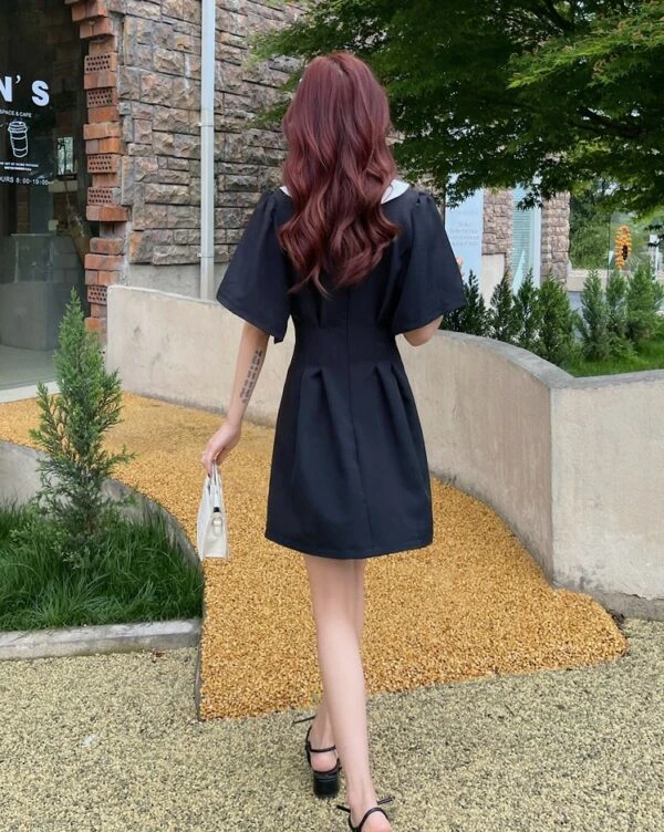 Black French Collared Dress | Miyeon - (G)I-DLE 9 Black French Collared Dress | Miyeon - (G)I-DLE - Image 7