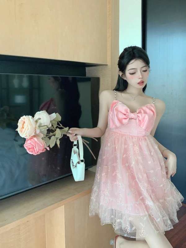 Pink Mesh Bow Dress | Miyeon - (G)I-DLE 5 Pink Mesh Bow Dress | Miyeon - (G)I-DLE - Image 3