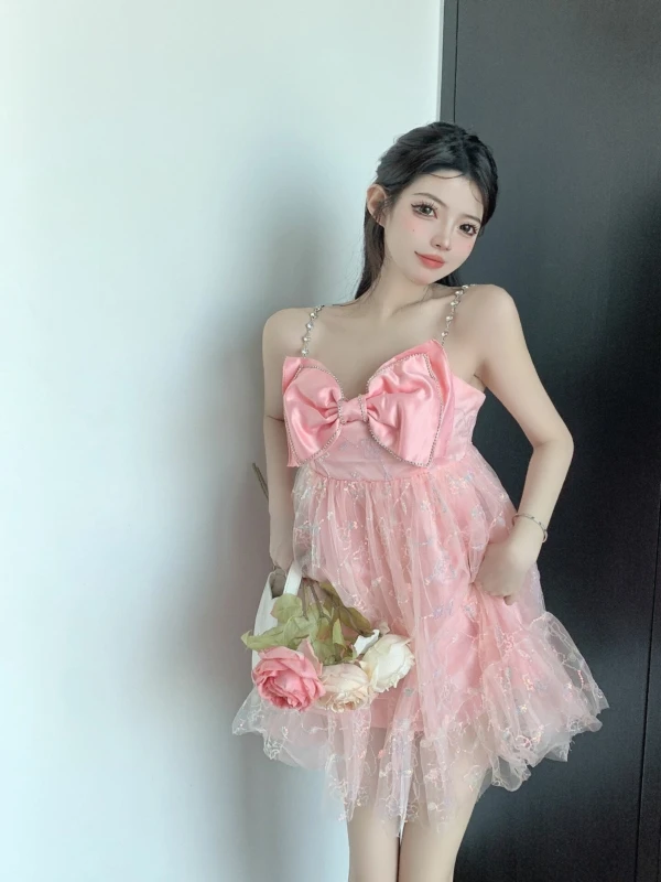 Pink Mesh Bow Dress | Miyeon - (G)I-DLE 6 Pink Mesh Bow Dress | Miyeon - (G)I-DLE - Image 4