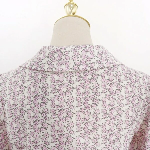 Beige Short Sleeved Floral Blouse | Hyuna 14 Beige Short Sleeved Floral Blouse | Hyuna - Image 12