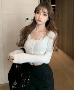 White Lace Edge Top | Onda - Everglow -Diva s Closet Onda Everglow White Lace Edge Top 17 600x723 1