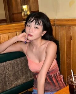 Orange Floral Scene Sling Dress | Seulgi - Red Velvet -Diva s Closet Orange Floral Scene Sling Dress Seulgi Red Velvet 15 600x748 1