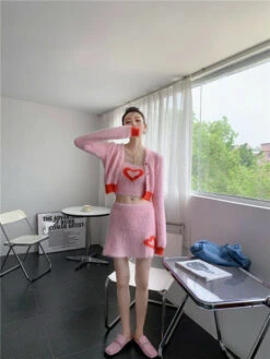 Pink Heart Fur Camisole Crop Top | Joy - Red Velvet -Diva s Closet Pink Heart Fur Camisole Top Joy Red Velvet 06 600x800 1