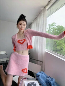 Pink Heart Fur Camisole Crop Top | Joy - Red Velvet -Diva s Closet Pink Heart Fur Camisole Top Joy Red Velvet 09 600x800 1