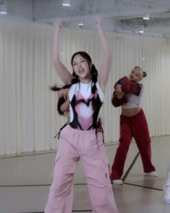 Pink One Shoulder Heart Silhouette Dress | Maya - XG -Diva s Closet Pink One Shoulder Heart Silhouette Dress Maya NewJeans Idol 2 600x750 1