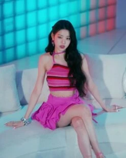 Pink Ruffle Stripes Dress | Wonyoung - IVE 20 Pink Ruffle Stripes Dress | Wonyoung - IVE -Diva s Closet Pink Ruffle Stripes Dress Wonyoung IVE Idol 2 600x750 1