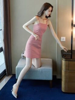 Red Gingham Bodycon Sling Dress | Yiren - Everglow 18 Red Gingham Bodycon Sling Dress | Yiren - Everglow -Diva s Closet Red Gingham Bodycon Sling Dress Yiren Everglow 1 600x802 1