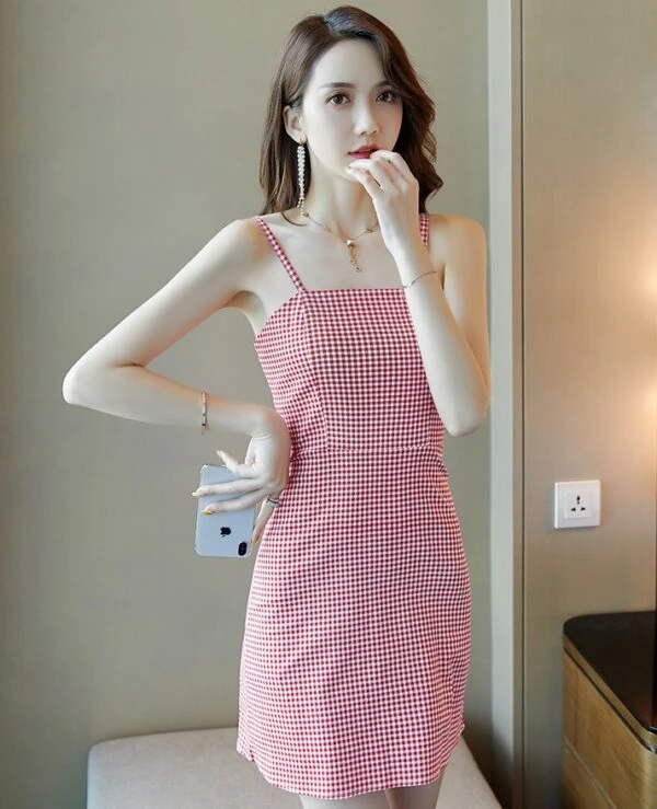 Red Gingham Bodycon Sling Dress | Yiren - Everglow 3 Red Gingham Bodycon Sling Dress | Yiren - Everglow