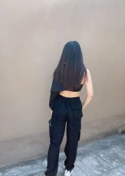 Black Half-Cut Sweatshirt | Rose - BlackPink -Diva s Closet Rose BlackPink Black Half Cut Sweatshirt 2 600x844 1