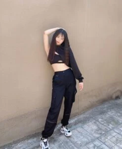 Front Page -Diva s Closet Rose BlackPink Black Sports Bra 1 600x731 1