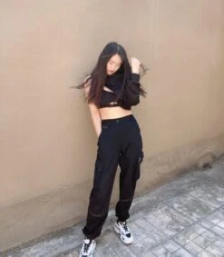 Black Sports Bra | Rose - BlackPink -Diva s Closet Rose BlackPink Black Sports Bra 4 600x687 1