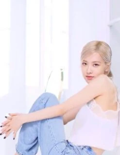 White Lace-Trimmed Camisole | Rose - BlackPink -Diva s Closet Rose BlackPink White Lace Trimmed Camisole 22 600x774 1