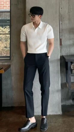 White Knit Short Sleeved Polo Shirt | Seungkwan - Seventeen -Diva s Closet Seungkwan White Knit Short Sleeved Polo Shirt 3