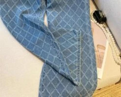 Blue Patterned Square Pocket Jeans | Sihyeon - Everglow -Diva s Closet Sihyeon Everglow Blue Patterned Square Pocket Jeans 4 600x480 1