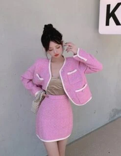 Pink Tweed Jacket And Skirt Set | Somi 21 Pink Tweed Jacket And Skirt Set | Somi -Diva s Closet Somi Pink Tweed Jacket And Skirt Set 30 600x770 1