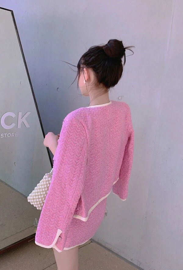 Pink Tweed Jacket And Skirt Set | Somi 16 Pink Tweed Jacket And Skirt Set | Somi - Image 14