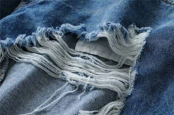 Blue Irregular Ripped Denim Skirt | Soyeon - (G)I-DLE -Diva s Closet Soyeon GI DLE Blue Irregular Ripped Denim Skirt 5 600x398 1