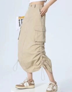 Beige Drawstring Cargo Skirt | Sullyoon - NMIXX -Diva s Closet Sullyoon NMIXX Beige Drawstring Cargo Skirt 13 600x769 1