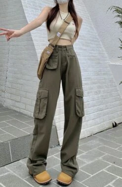 Green Multi Pocket Cargo Pants | Sunghoon - Enhypen -Diva s Closet Sunghoon Enhypen Green Multi Pocket Cargo Pants 3 600x919 1