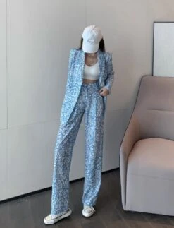 Blue Floral Print Pants | Taehyung - BTS -Diva s Closet Taehyung BTS White Floral Print Pants 4