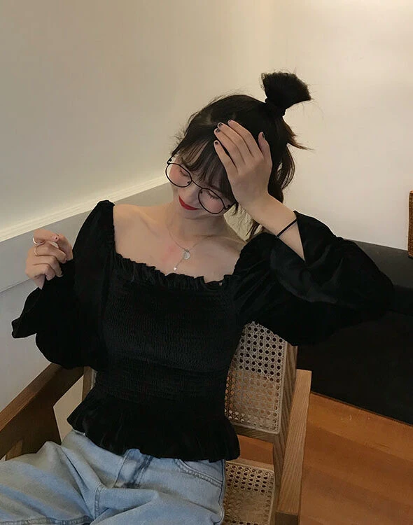 Black Velvet Square Collar Top | Wheein - Mamamoo 9 Black Velvet Square Collar Top | Wheein - Mamamoo - Image 7