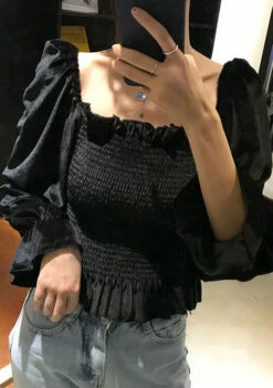 Black Velvet Square Collar Top | Wheein - Mamamoo 13 Black Velvet Square Collar Top | Wheein - Mamamoo -Diva s Closet Wheein Velvety Square Collar Blouse 7 e1643203057695