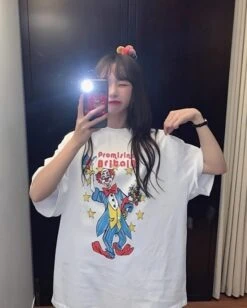 White Clown Print Oversized T-Shirt | Beomgyu - TXT -Diva s Closet White Clown Print Oversized T Shirt Beomgyu TXT 14 600x749 1