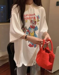 White Clown Print Oversized T-Shirt | Beomgyu - TXT -Diva s Closet White Clown Print Oversized T Shirt Beomgyu TXT 16 600x761 1