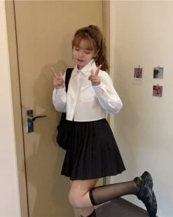 White Crop Shirt | Yuna - ITZY 32 White Crop Shirt | Yuna - ITZY -Diva s Closet White Crop Shirt Yuna ITZY 15