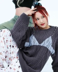 White Dogs And Cats Pattern Multi-Pocket Pants | Siyeon - Dreamcatcher -Diva s Closet White Dogs And Cats Pattern Multi Pocket Pants Siyeon Dreamcatcher Idol 2 scaled 600x750 1