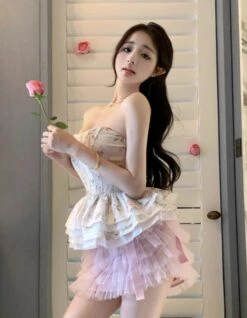 White Floral Peplum Corset Tube Top | Jennie - BlackPink -Diva s Closet White Floral Peplum Corset Tube Top Jennie BlackPink 6 600x773 1