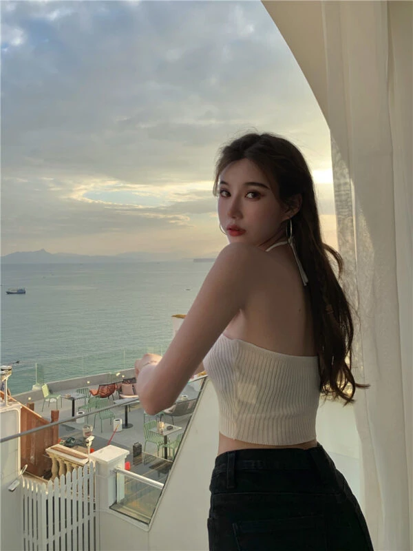 White Knitted Halter Neck Crop Top With Stretched Holes | Yeji - ITZY 8 White Knitted Halter Neck Crop Top With Stretched Holes | Yeji - ITZY - Image 6