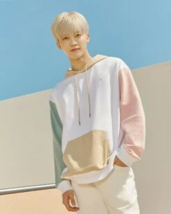 White Pastel Contrasting Hoodie | Jaemin - NCT -Diva s Closet White Pastel Contrasting Hoodie Jaemin NCT Idol 2 600x750 1