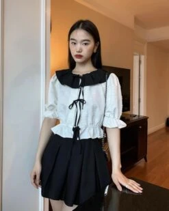 White Puff Sleeves Blouse With Black Collar | Wendy - Red Velvet 11 White Puff Sleeves Blouse With Black Collar | Wendy - Red Velvet -Diva s Closet White Puff Sleeves Blouse With Black Collar Wendy Red Velvet 4 600x750 1
