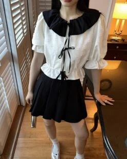 White Puff Sleeves Blouse With Black Collar | Wendy - Red Velvet 12 White Puff Sleeves Blouse With Black Collar | Wendy - Red Velvet -Diva s Closet White Puff Sleeves Blouse With Black Collar Wendy Red Velvet 5 600x754 1