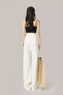 White Ripped Denim Jeans | Danielle - NewJeans -Diva s Closet White Ripped Denim Jeans Danielle NewJeans 1 600x912 1