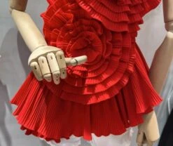 Red Flower Embellished Ruffled Dress | Winter - Aespa -Diva s Closet Winter Aespa Red Flower Embellished Ruffled Dress 7 600x505 1