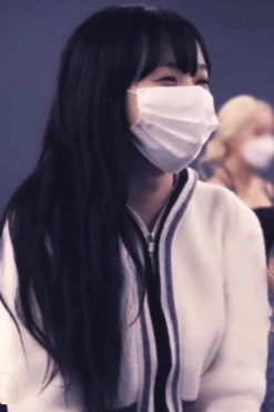 White Lined Zipper Hoodie | Winter - Aespa 17 White Lined Zipper Hoodie | Winter - Aespa -Diva s Closet Winter Aespa White Lined Zipper Hoodie