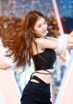 Black Criss-Cross Waist Flared Pants | Wonyoung - IVE -Diva s Closet Wonyoung Black Criss Cross Waist Flared Pants Inspiration 1 e1681285476113 600x857 1