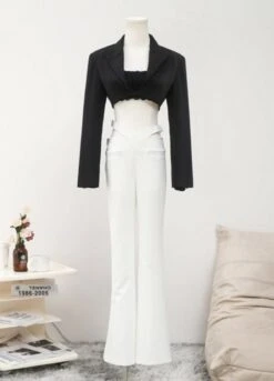 White Criss-Cross Waist Flared Pants | Wonyoung - IVE